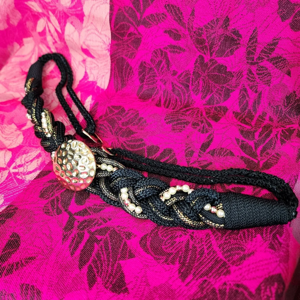 Vintage Braided Rope Belt. Excellent Used Condition.